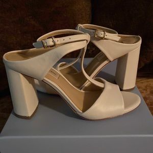 Antonio Melani Gracennn heeled ankle strap dress shoes